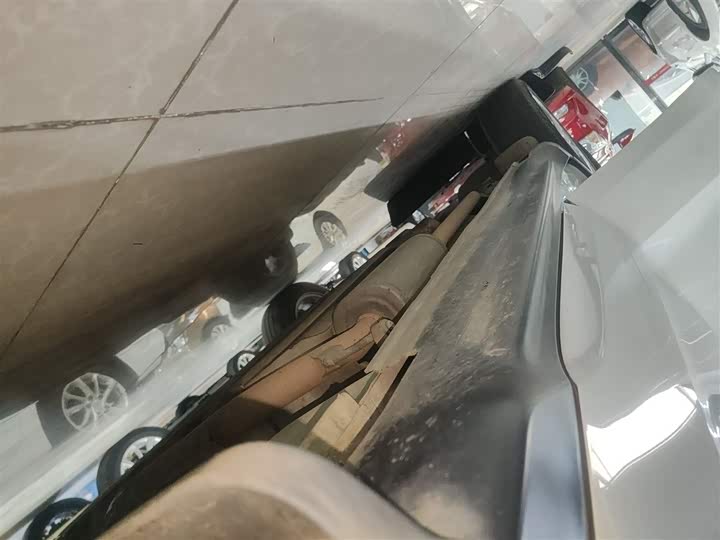 Фото 21 - Honda Vezel