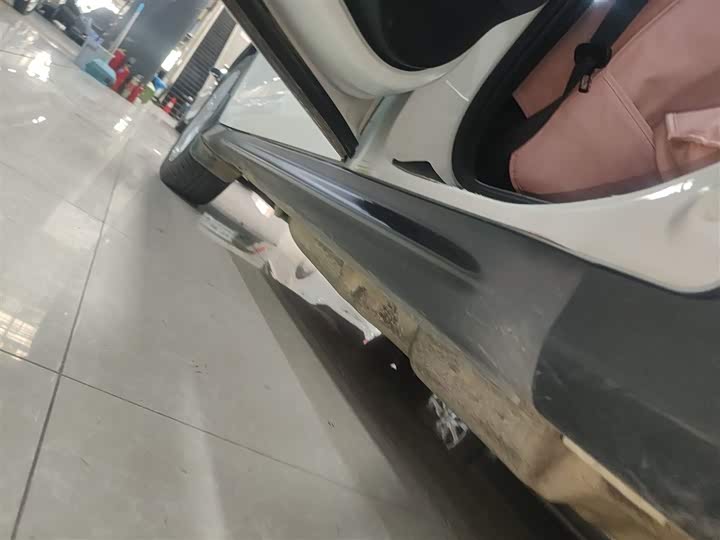 Фото 22 - Honda Vezel