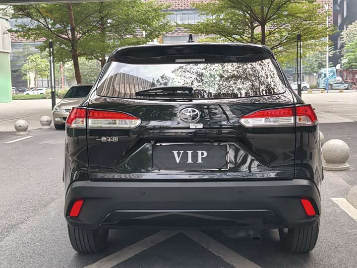 Фото 8 - Toyota Corolla Cross