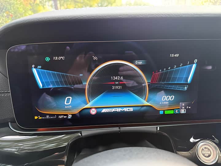 Фото 4 - Mercedes-Benz AMG GT