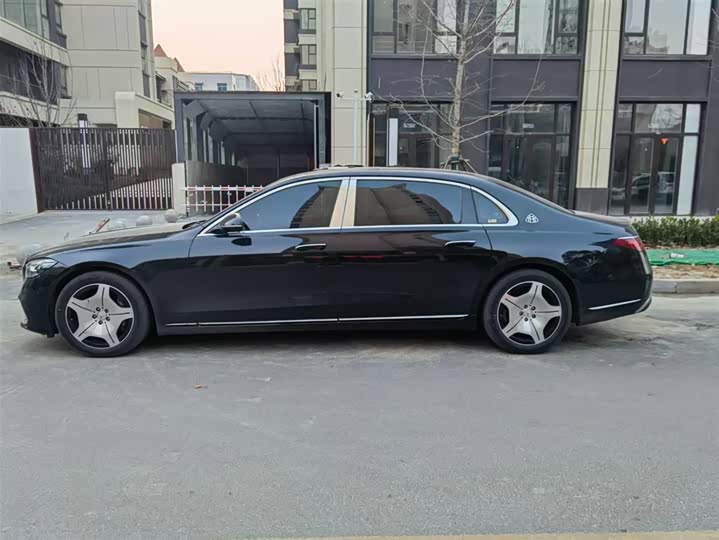 Фото 5 - Mercedes-Benz Maybach S-Class