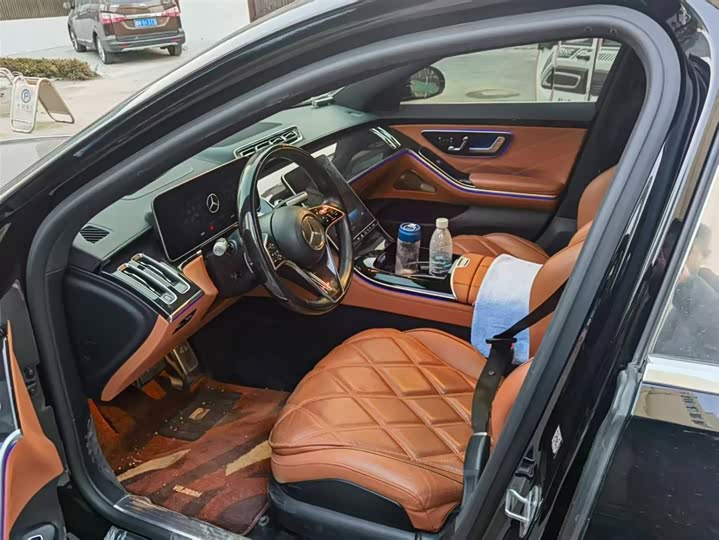 Фото 6 - Mercedes-Benz Maybach S-Class