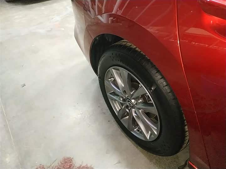 Фото 26 - Mazda 3 (Axela)