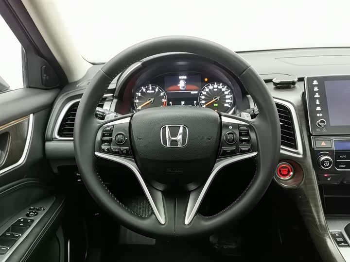 Фото 11 - Honda Avancier