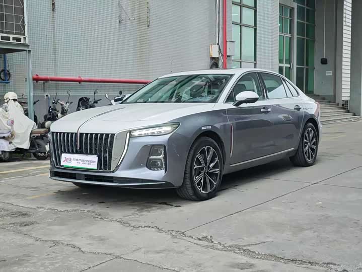 Фото 1 - Hongqi H5 Hybrid