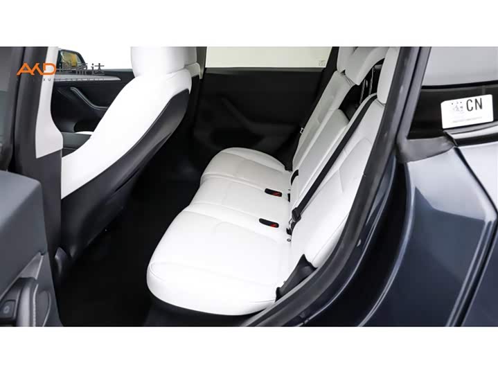 Фото 7 - Tesla Model Y