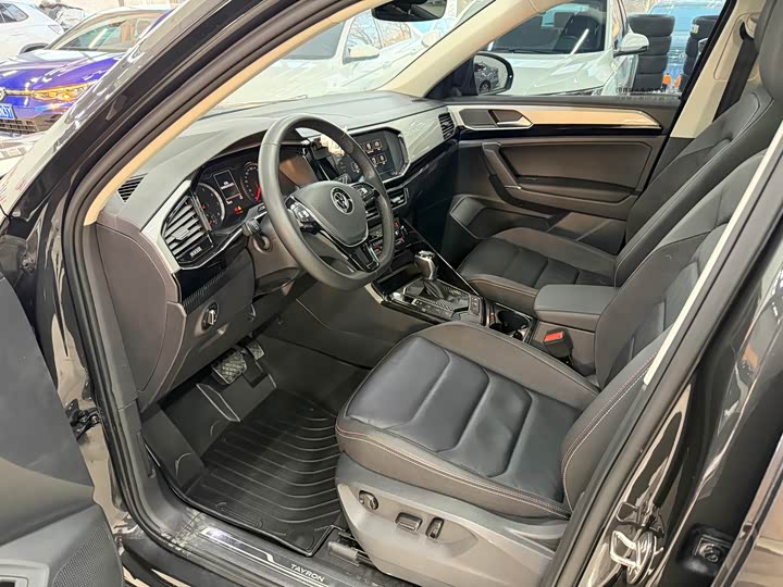 Фото 9 - Volkswagen Tayron