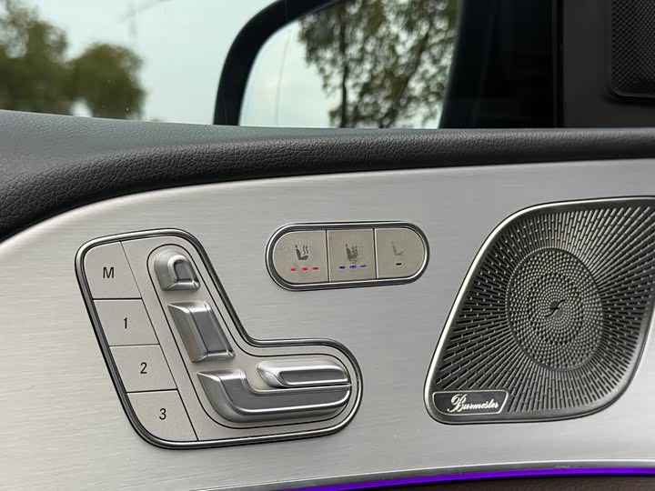 Фото 10 - Mercedes-Benz GLE-Class