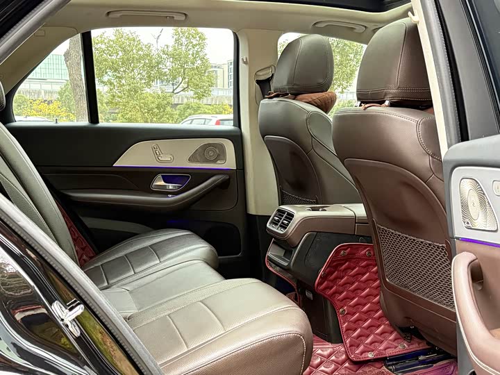 Фото 13 - Mercedes-Benz GLE-Class