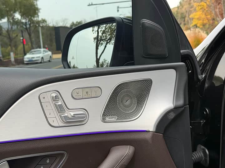 Фото 9 - Mercedes-Benz GLE-Class