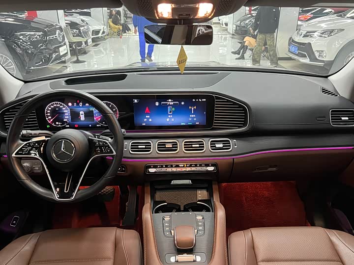 Фото 6 - Mercedes-Benz GLE-Class