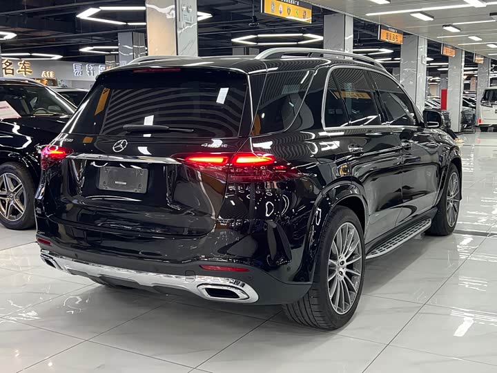 Фото 9 - Mercedes-Benz GLE-Class