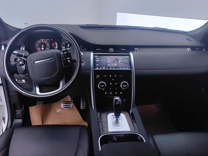 Фото 12 - Land Rover Discovery Sport