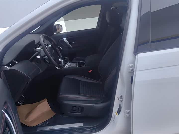 Фото 9 - Land Rover Discovery Sport