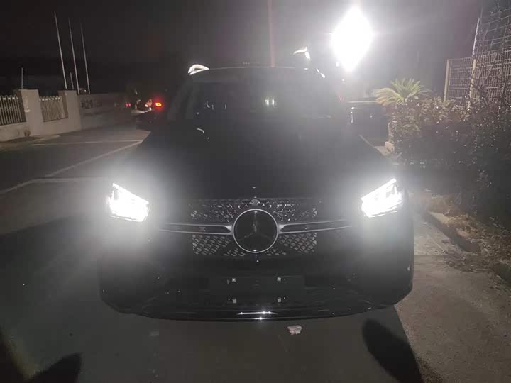 Фото 3 - Mercedes-Benz GLE-Class