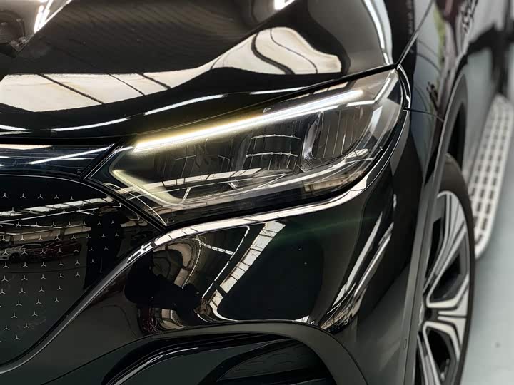 Фото 4 - Mercedes-Benz EQE SUV