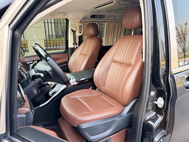 Фото 6 - Mercedes-Benz Vito