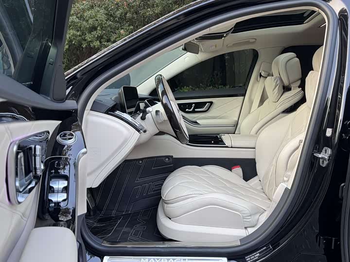 Фото 7 - Mercedes-Benz Maybach S-Class