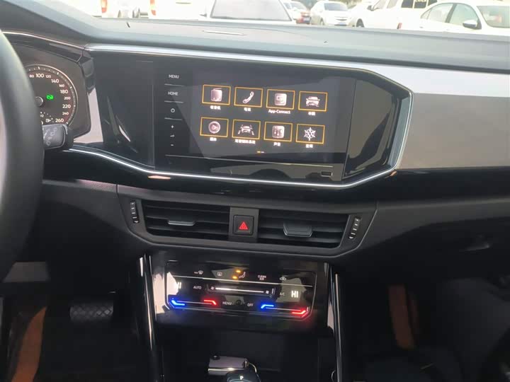 Фото 13 - Volkswagen Tayron