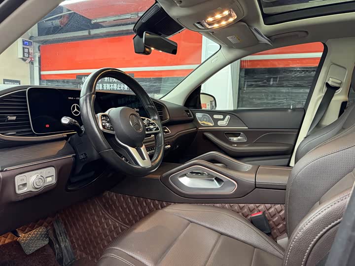 Фото 3 - Mercedes-Benz GLE-Class