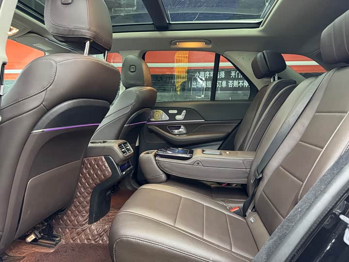 Фото 7 - Mercedes-Benz GLE-Class