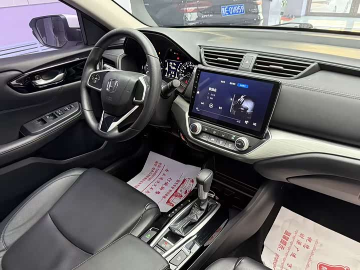 Фото 19 - Honda Envix