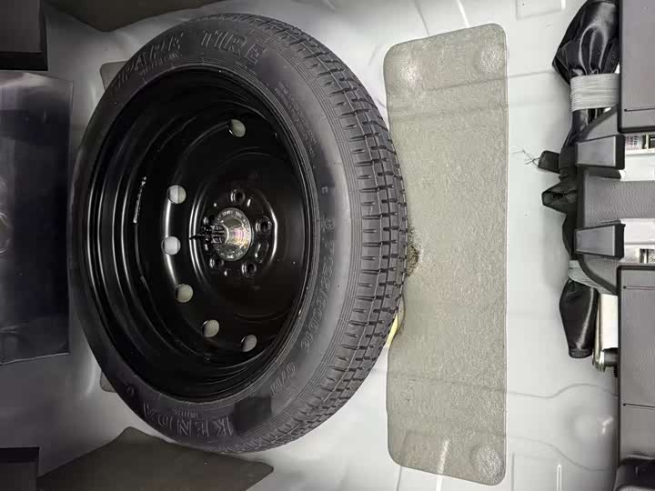 Фото 21 - Honda Envix