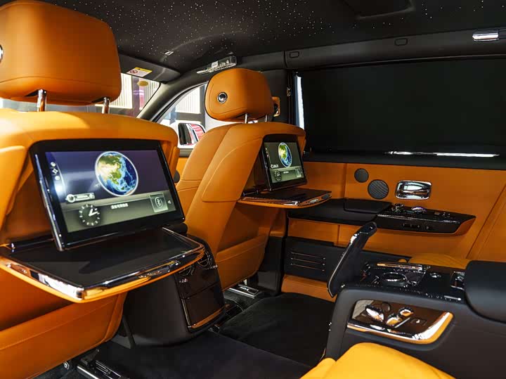 Фото 19 - Rolls-Royce Phantom