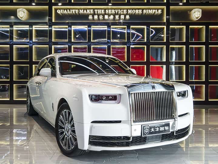 Фото 3 - Rolls-Royce Phantom