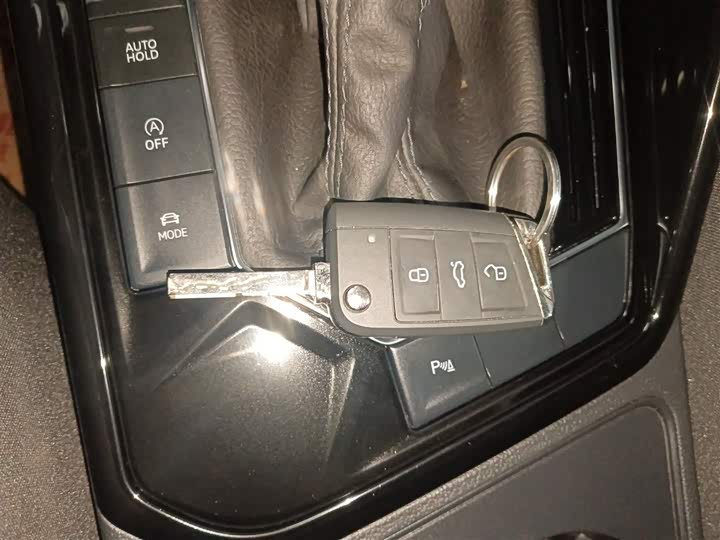 Фото 9 - Volkswagen Tayron