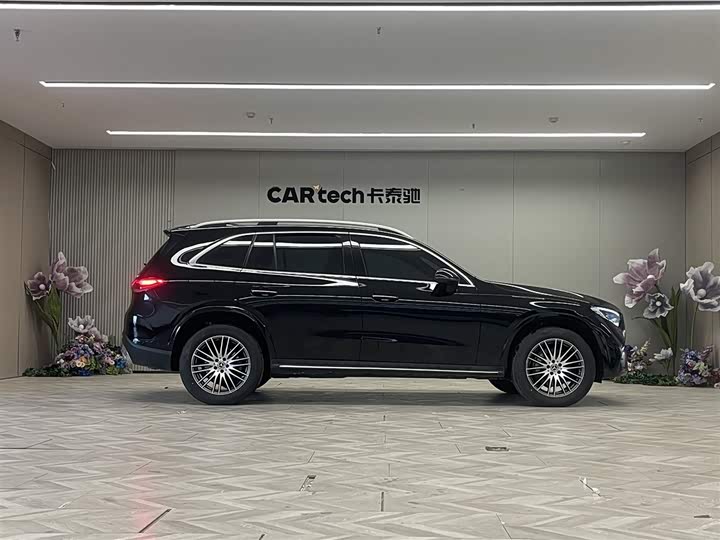 Фото 4 - Mercedes-Benz GLC-Class