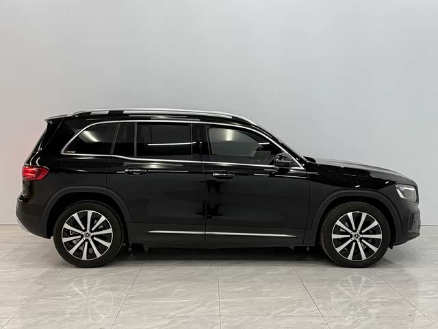 Фото 5 - Mercedes-Benz GLB-Class