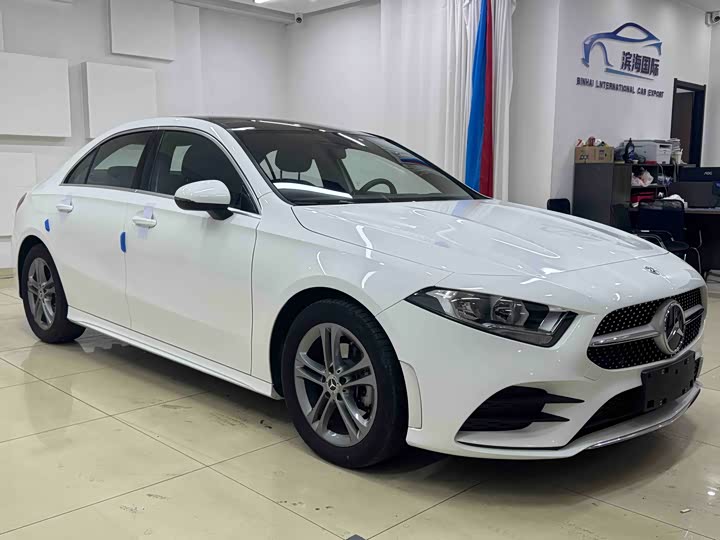 Фото 3 - Mercedes-Benz A-Class