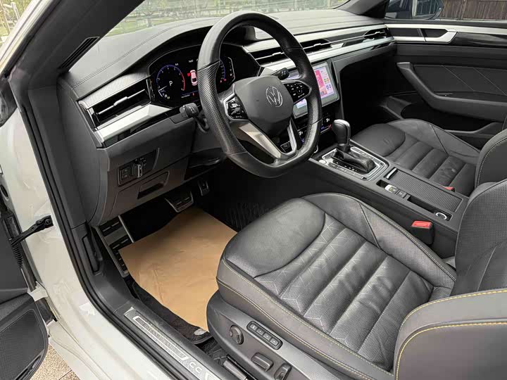 Фото 24 - Volkswagen CC