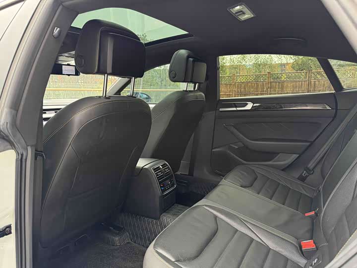 Фото 25 - Volkswagen CC