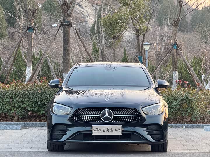 Фото 2 - Mercedes-Benz E-Class