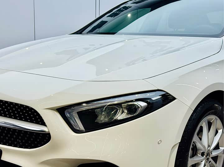 Фото 23 - Mercedes-Benz A-Class