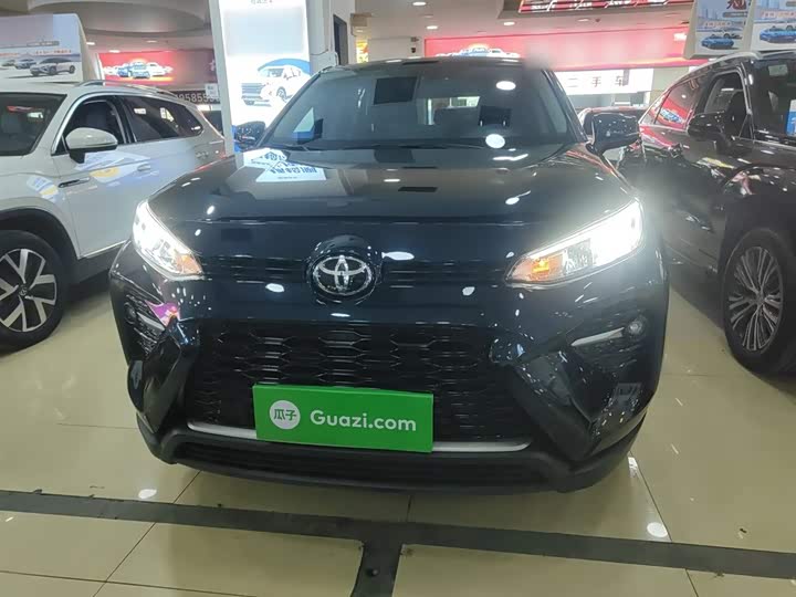 Фото 3 - Toyota Wildlander