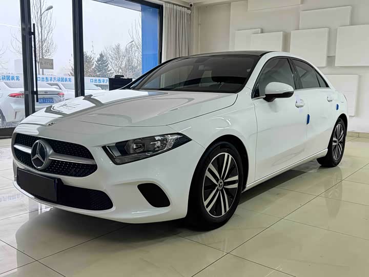 Фото 1 - Mercedes-Benz A-Class