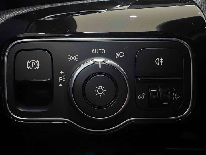 Фото 11 - Mercedes-Benz A-Class