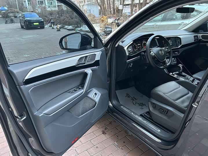 Фото 9 - Volkswagen Tayron