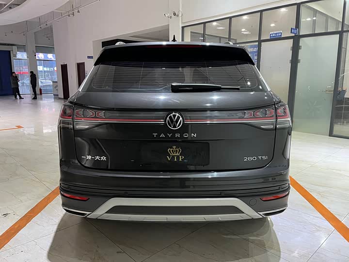 Фото 5 - Volkswagen Tayron