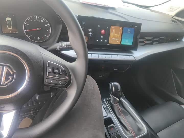 Фото 10 - MG Motor 5