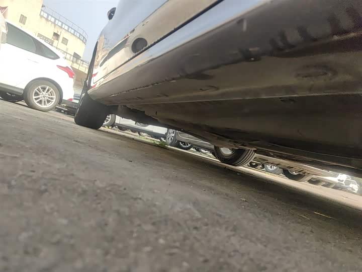 Фото 21 - MG Motor 5