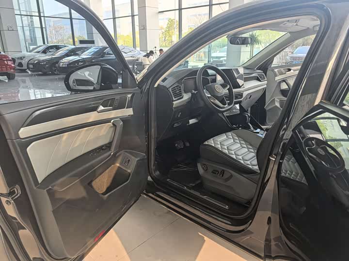 Фото 6 - Volkswagen Tayron