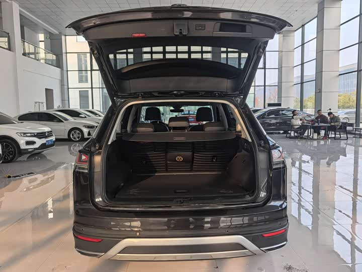 Фото 8 - Volkswagen Tayron