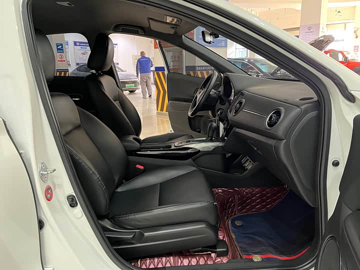 Фото 10 - Honda XR-V