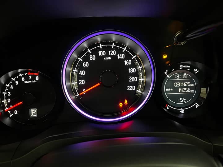 Фото 15 - Honda XR-V