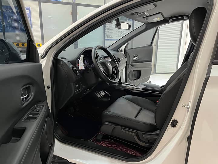 Фото 8 - Honda XR-V