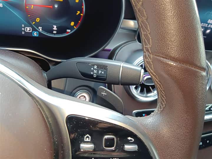 Фото 14 - Mercedes-Benz GLC-Class